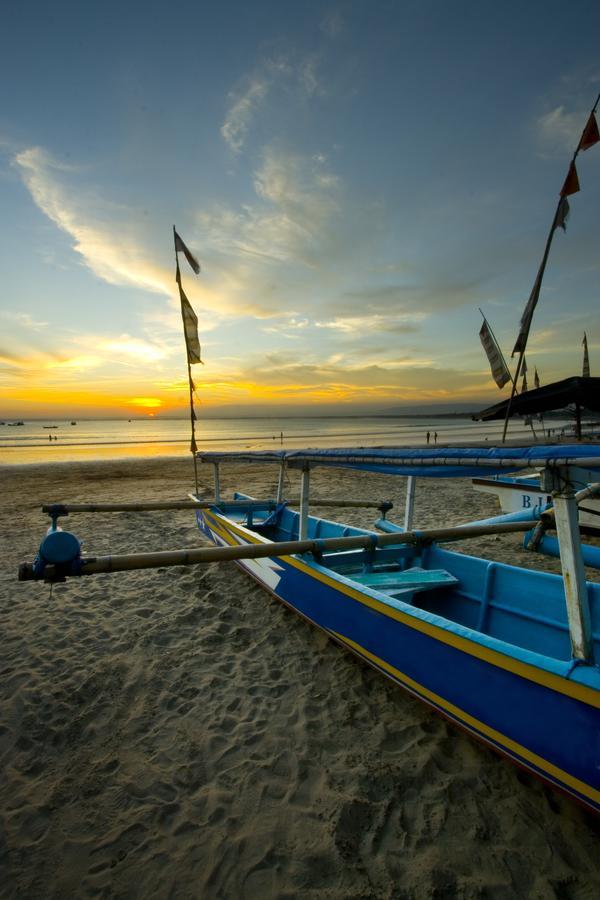 Nyiur Indah Beach Hotel Pangandaran Exterior photo